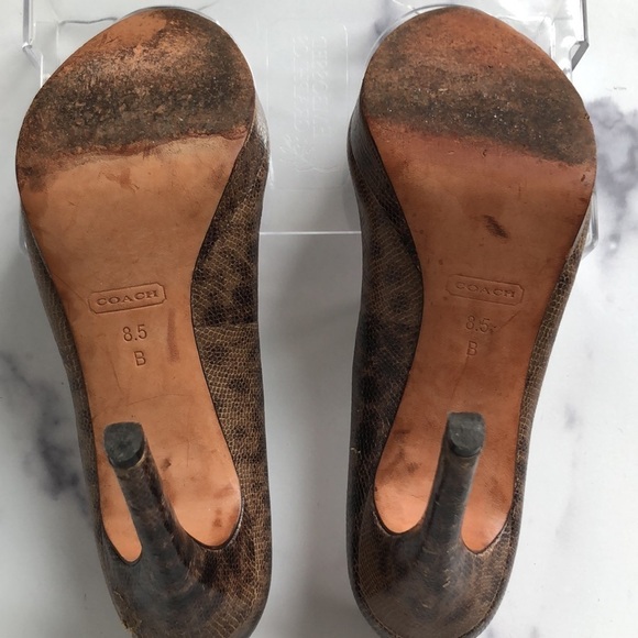 Coach Snakeskin Platform High Heel Pumps Brown Size 8.5B - Picture 13 of 16